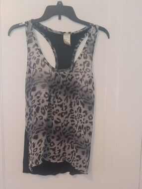 Women's Sleeveless Animal Print Racerback Top - Black & Gray, medium